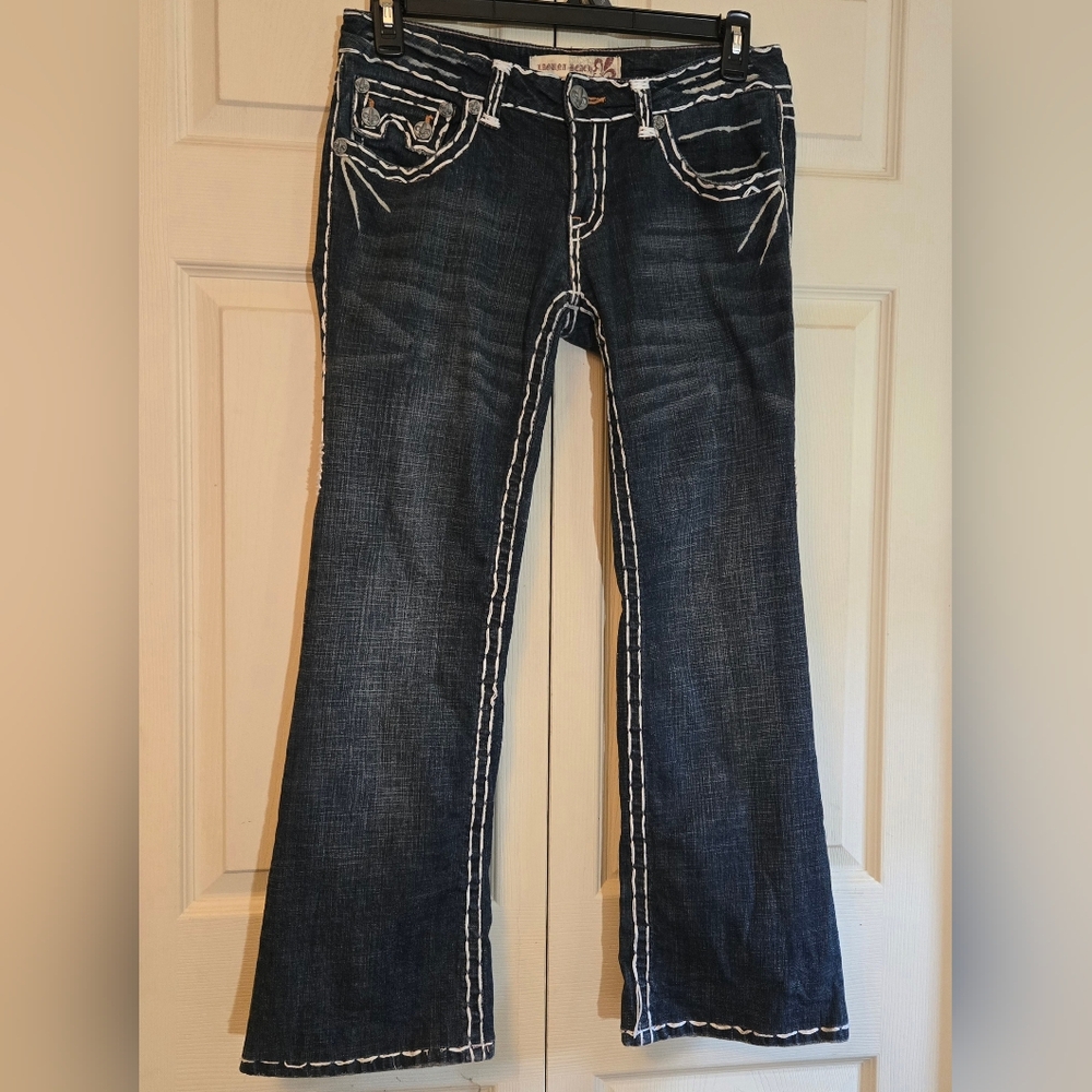 Elegant Dark Blue Flare Jeans with White Stitching